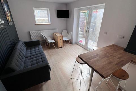 5 bedroom house share to rent, Marlborough Road, Swansea SA2