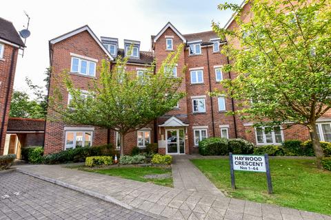 1 bedroom flat for sale, Haywood Crescent, Lockhart Road, Watford, WD17