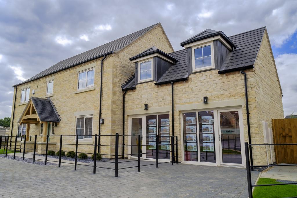 Manor Fields Show Home