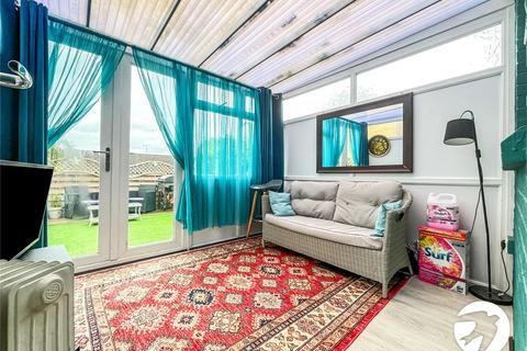 32 Alfred Close, Chatham, ME4 5EE