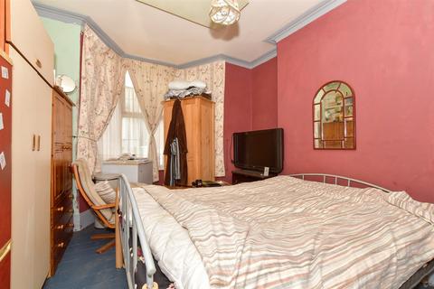 2 bedroom terraced house for sale, Clifton Street, Margate, Kent