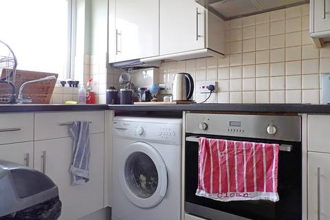 2 bedroom terraced house for sale, Norwood Close, Aylesbury HP20