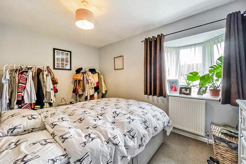 2 bedroom terraced house for sale, Bishopdale Close, Swindon SN5