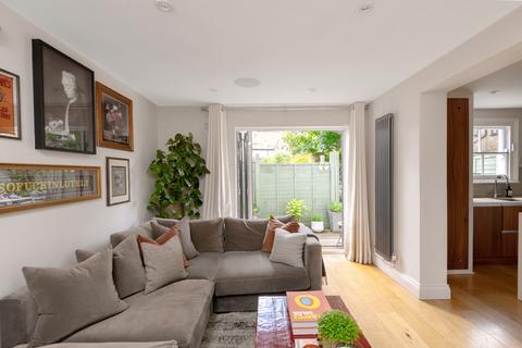 2 bedroom apartment for sale, London SW12