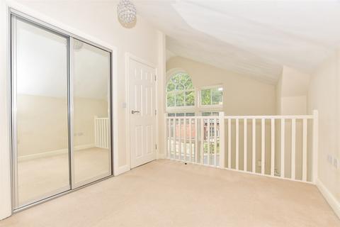 2 bedroom ground floor flat for sale, Old School Close, Redhill, Surrey