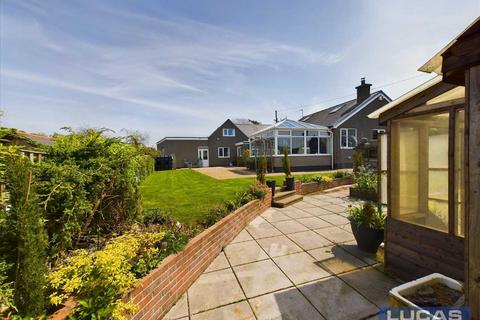 3 bedroom detached bungalow for sale, Tyn Llain, Gwalchmai