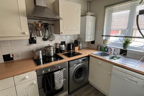 53 Deerhurst Close, Feltham, TW13 7HS