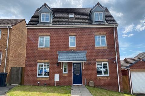 4 bedroom detached house for sale, Edith Mills Close, Neath, Neath Port Talbot.