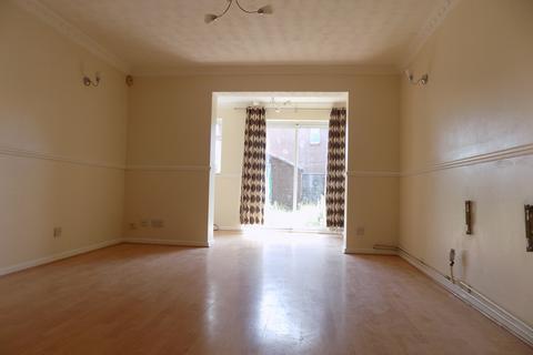 2 bedroom terraced house to rent, Constable Close, Houghton Regis, Dunstable, Bedfordshire