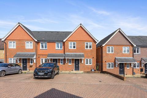 3 bedroom end of terrace house for sale, Charters Gate Way, Wivelsfield Green, RH17