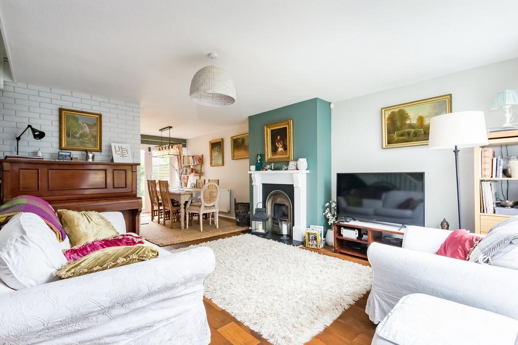 Waverley Road, Bristol BS48 4 bed detached house for sale £399,950