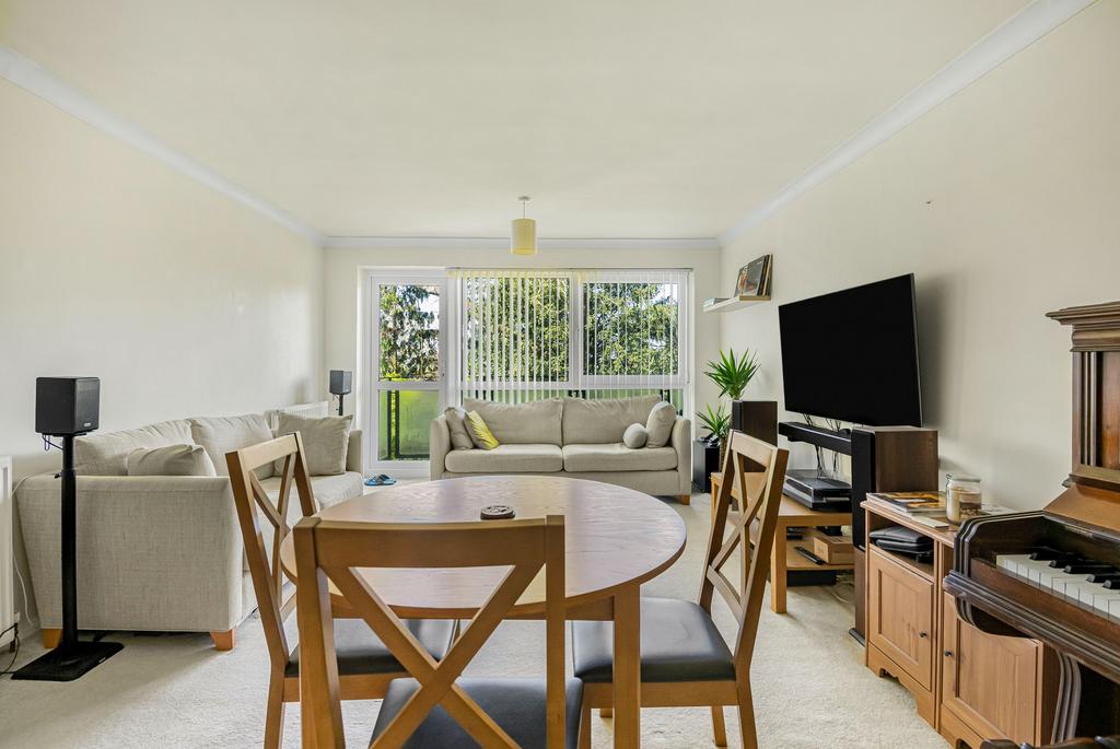 Edward Court, London Road, Harrow on... 2 bed apartment for sale £425,000