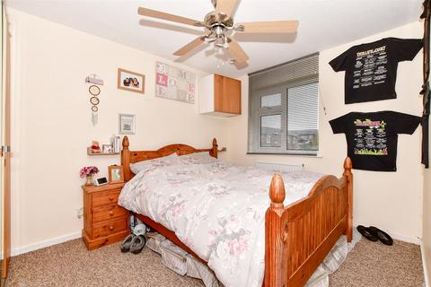 32 Steed Close, Herne Bay, CT6 7TQ