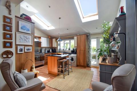 51 Malvern Road, Gillingham, ME7 4BB