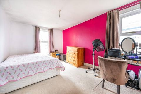 1 bedroom flat for sale, Gower Road, Stratford, London, E7