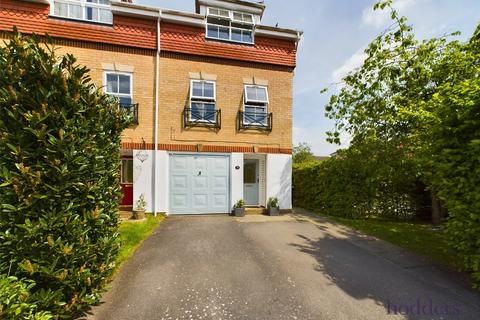4 bedroom end of terrace house for sale, Clarendon Gate, Ottershaw, Surrey, KT16