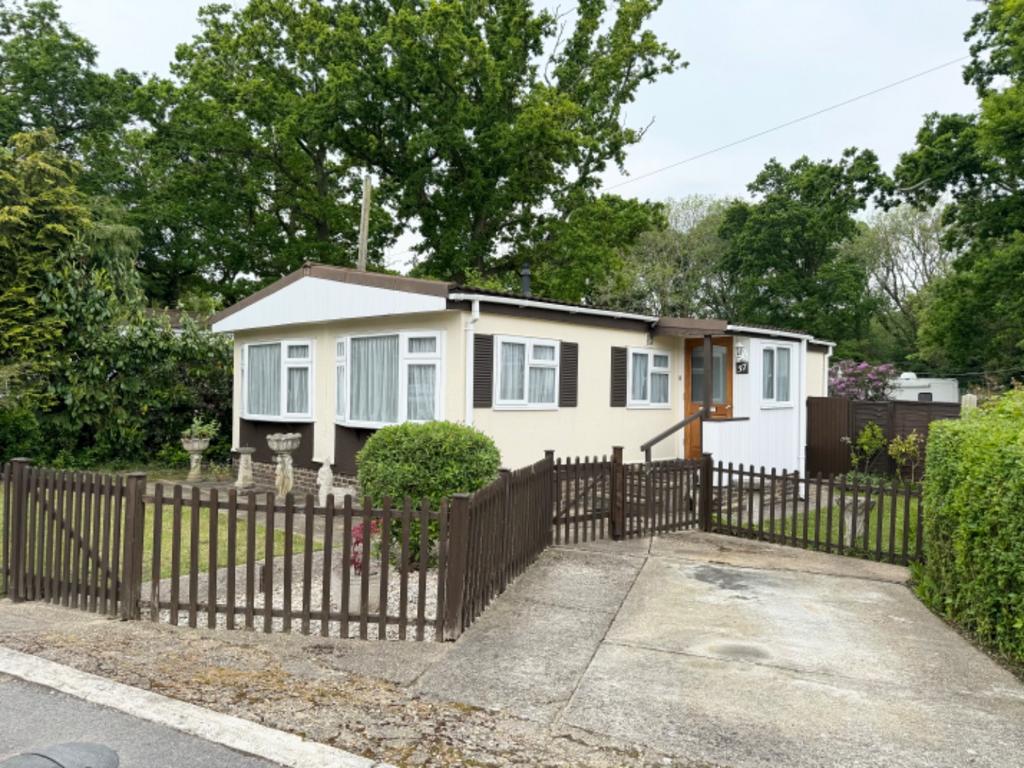 Drapers Copse, Dibden, Southampton... 2 bed park home for sale £189,950