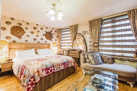 2 bedroom apartment for sale, Everard House, Boyd Street, Aldgate, London, E1