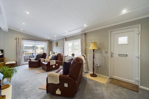 2 bedroom park home for sale, Valley View Park, Alveley, Bridgnorth, WV15 6JH