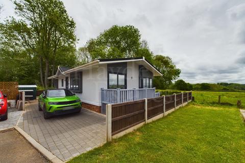 2 bedroom park home for sale, Valley View Park, Alveley, Bridgnorth, WV15 6JH