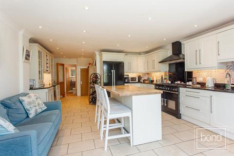 1 Barley Mead, Danbury, Chelmsford, CM3 4RP