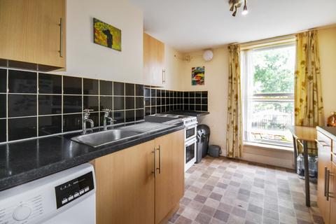 4 bedroom terraced house for sale, Chatham Street, Reading RG1