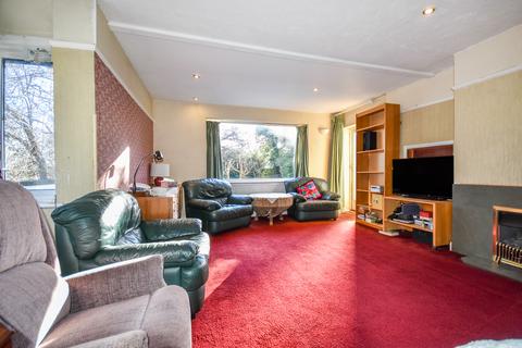 3 bedroom detached house for sale, Weald Rise, Reading RG30