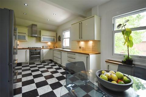 2 Glebe Road, Reading, RG2 7AG