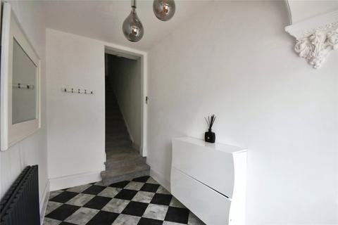 2 Glebe Road, Reading, RG2 7AG