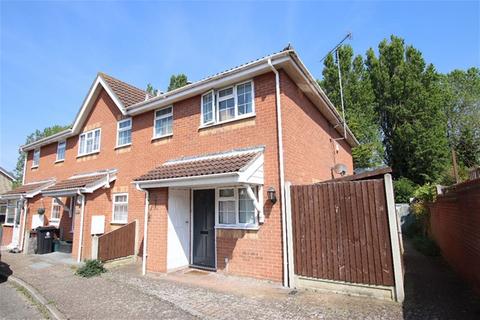 1 bedroom end of terrace house for sale, Rookwood Close, Clacton on Sea