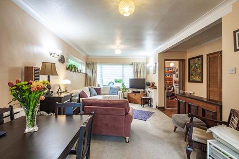 12 Pennypiece, Goring, Reading, RG8 9BY