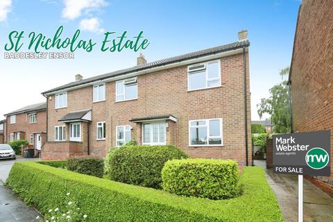 3 bedroom semi-detached house for sale, St Nicholas Estate, Baddesley Ensor