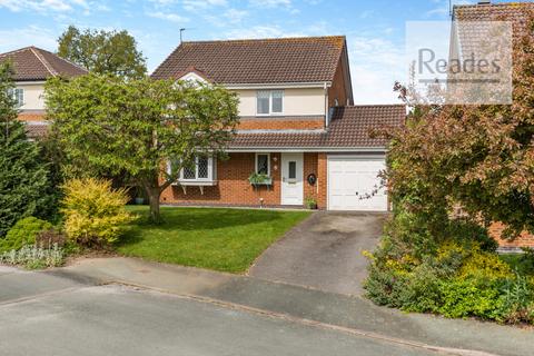 4 bedroom detached house for sale, Willow Crescent, Hawarden CH5 3