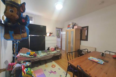 1 bedroom terraced house to rent, Liverpool Road, Reading RG1