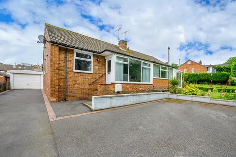 2 bedroom semi-detached bungalow for sale, Carlinghow Lane, Batley