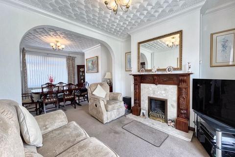 19 Chestnut Road, Neath, SA11 3PA