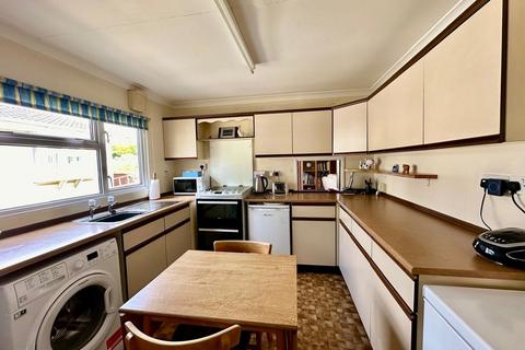 3 bedroom mobile home for sale, Lippitts Hill, Loughton