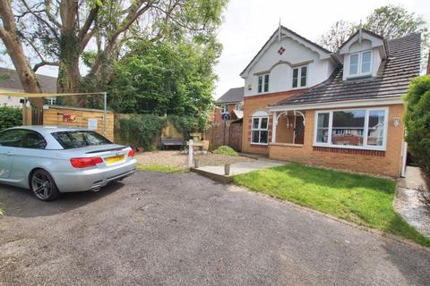 3 bedroom detached house for sale, Defoe Close, Whiteley PO15