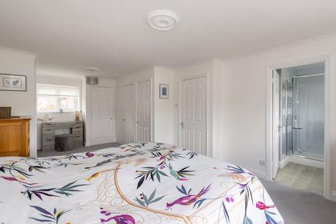 15 Ashdown Chase, Nutley, Uckfield, TN22 3LY
