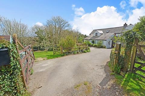 Ash Cot Fernsplatt, Chacewater, Truro, TR4 8RJ