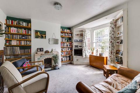 1 bedroom apartment for sale, Glenarm Road, London