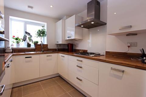 6 Woolhampton Drive, Basingstoke, RG24 9BX