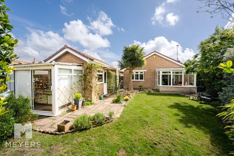 Fryers Road, Three Legged Cross... 2 bed bungalow for sale £375,000