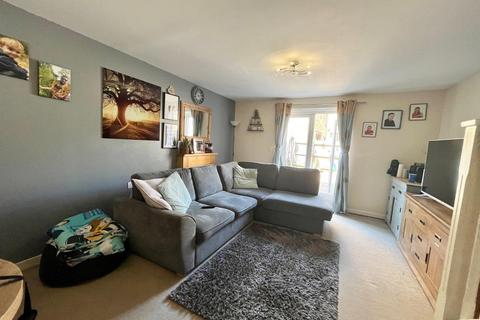 2 bedroom detached house to rent, Amherst Place, Ryde