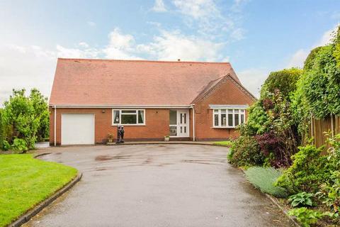 2 bedroom detached bungalow for sale, Californian Grove, Burntwood WS7