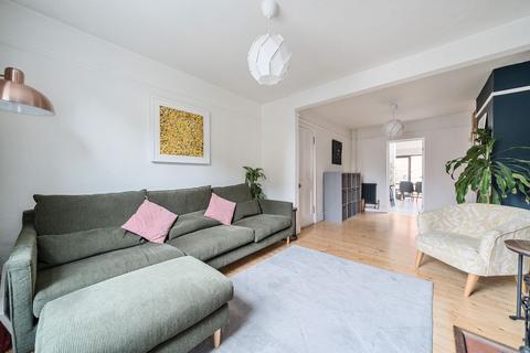 22 Helena Road, Windsor, SL4 1JN