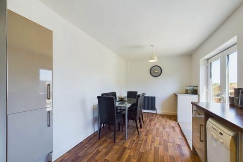 25 Birch Crescent, Sleights, Whitby, YO22 5DG