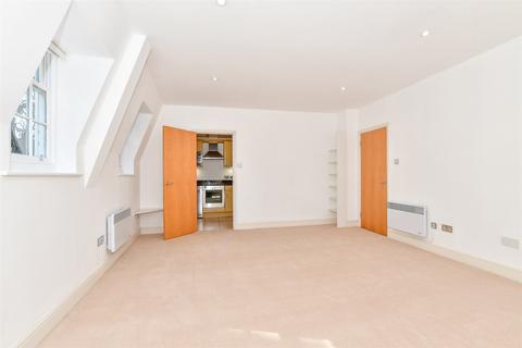 2 bedroom flat for sale, St. Mary's Street, Canterbury, Kent