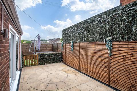 9 Shelley Close, Catshill, Bromsgrove, B61 0NQ