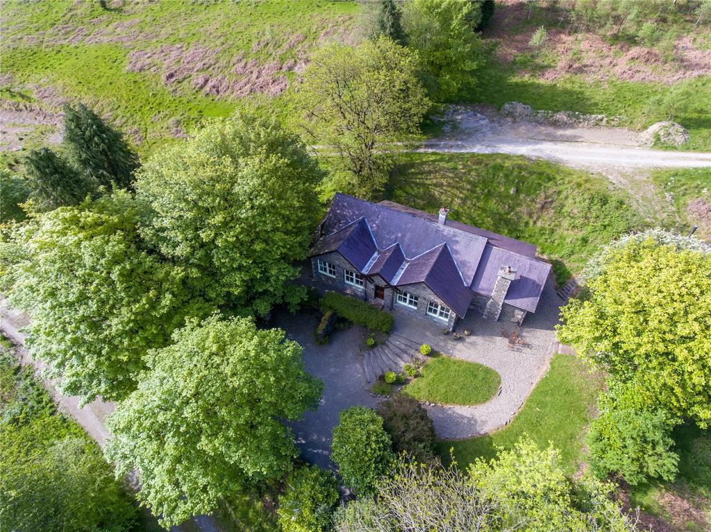 Grouse Lodge